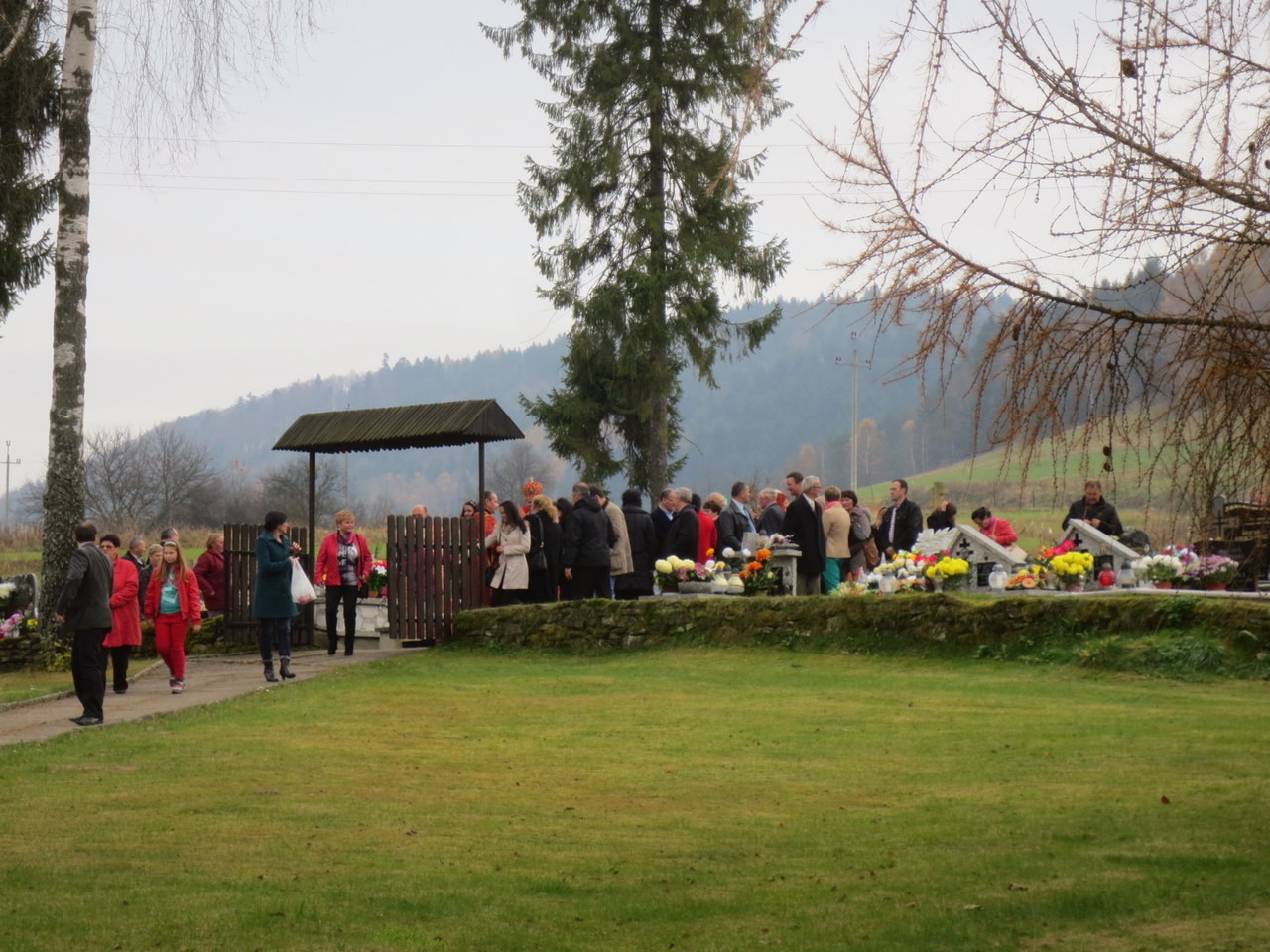 Modlitwy na cmentarzu